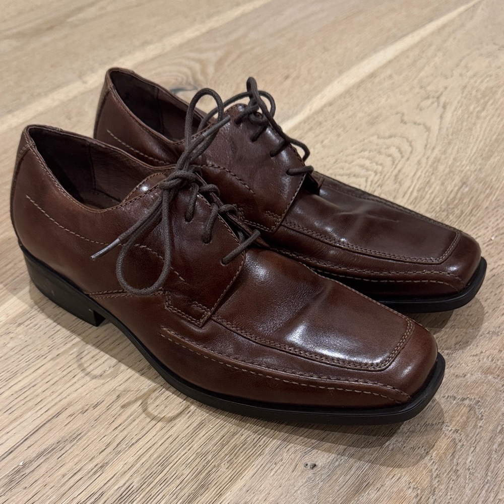 Johnston & Murphy Brown Leather‎ Lace-Up Oxfords